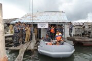 Danlanal Dabo Singkep Bantu Dua Unìt Perahu Karet