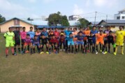 Safar Beri Semangat Para Atlit Sepakbola di Lapangan Merdeka Dabo Singkep