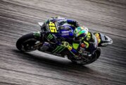 Rossi Masih Terlalu Muda untuk Pensiun dari MotoGP