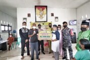 Lagi, Wakil Bupati Lingga Bersama Camat Singkep Barat Tinjau Penyaluran BLT di Desa Tanjung Irat dan Marok Tua