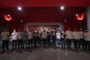 Kapolda Kepri Tinjau Pelaksanaan Program “Nasi Kapau” di Kota Batam