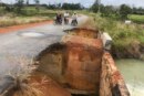 Jembatan Boxcover Penghubung Jalan Tanah Putih Terputus, Petani Minta Pemerintah Cepat Tanggap