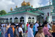 Ribuan Masyarakat Laksanakan Sholat Idul Fitri di Masjid Az-zulfa Dabo Singkep