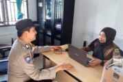 Jaga Situasi Aman dan Kondusif, Bhabinkamtibmas Desa Tanjung Irat Laksanakan Door to door