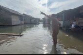 Banjir Rob Landa Kelurahan Dabo Lama, Lurah Tinjau Langsung Dampak yang Dirasakan Warga