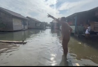 Banjir Rob Landa Kelurahan Dabo Lama, Lurah Tinjau Langsung Dampak yang Dirasakan Warga