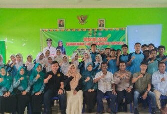 Camat Singkep Barat dan Polres Lingga Kunjungi Sekolah: Upaya Serius Cegah Penyalahgunaan Narkoba dan Kenakalan Remaja