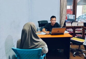 Satreskrim Polres Lingga Serahkan Kembali BAP Kasus Investasi Bodong dan Premanisme ke JPU Kejari Lingga