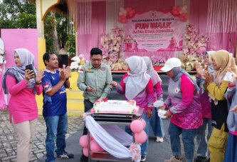 Peringatan HUT ke-74 IBI, Pemerintah Daerah Berikan Apresiasi Atas Dedikasi Bidan di Wilayah Terpencil