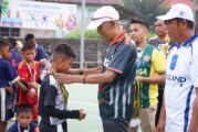 Semarak Penutupan Turnamen Futsal U-12 Lingga 2025: Sekda H. Armia Apresiasi Panitia dan Semangat Juang Pemain Muda