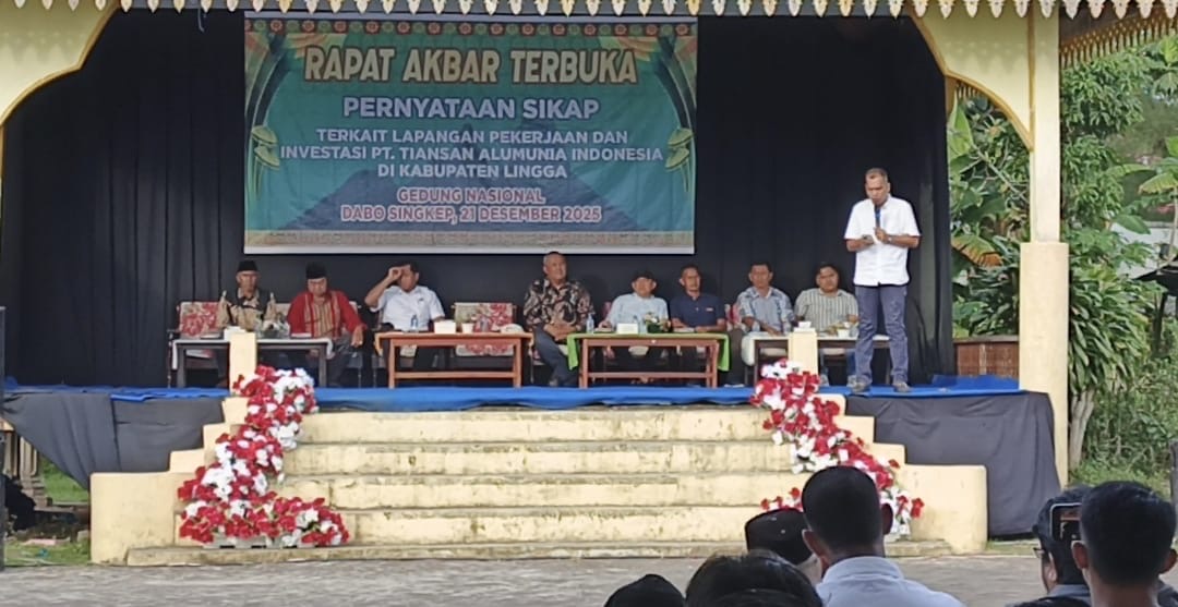 Rapat Akbar di Dabo Singkep Bahas Kejelasan Investasi Smelter Alumina PT Tianshan | F. Redaksi