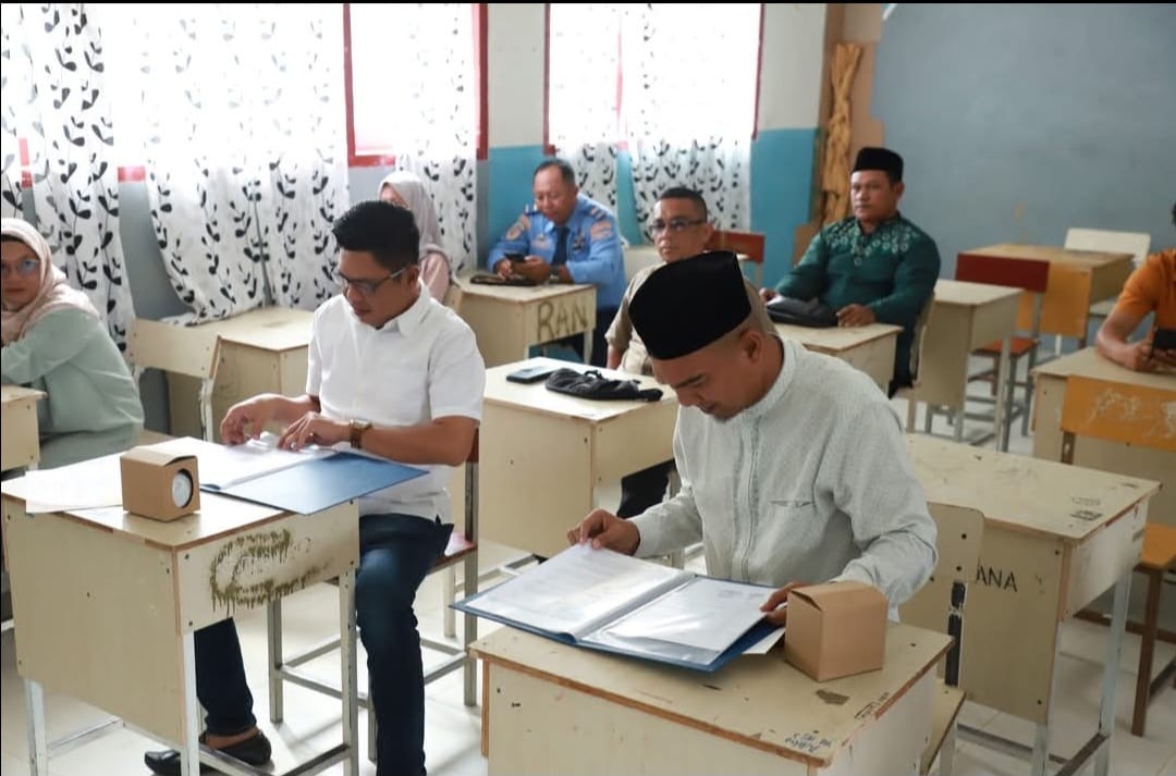 Perkuat Ikatan Ayah dan Anak, Pemkab Lingga Dorong Ayah Ambil Rapor ke Sekolah | F. Redaksi