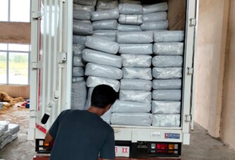 Ekspor Kedua Cocopeat, IKM Kelapa Lingga Kirim 24 Ton ke Pasar Tiongkok