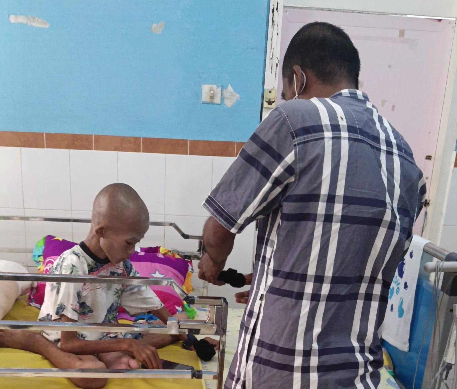 Hidup Sebatang Kara, Remaja 13 Tahun Asal Pulau Senayang Jalani Perawatan di RSUD Dabo | F. Redaksi