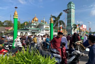 Lautan Jemaah Padati Masjid Az-Zulfa Singkep, Idul Fitri 1447 H Lebih Semarak dari Tahun Sebelumnya