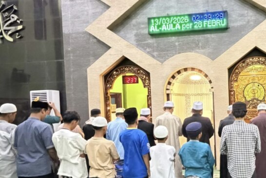 Wakil Bupati Lingga I’tikaf di Masjid Al-Aula Dabo Singkep, Serukan Masyarakat Manfaatkan Malam Ramadan untuk Beribadah