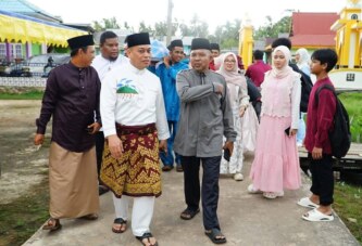 Bupati Nizar Sholat Idul Adha di Dusun Senempek, Serahkan Kurban dan Pererat Silaturahmi dengan Warga