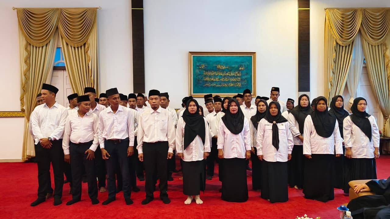 Wakil Bupati Lingga Lantik 50 Anggota BPD dari 10 Desa untuk Masa Jabatan 2026–2034 | F. Diskominfo Lingga