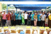 TP PKK Kabupaten Lingga Salurkan 81 Paket Sembako untuk Korban Puting Beliung di Tanjung Kelit